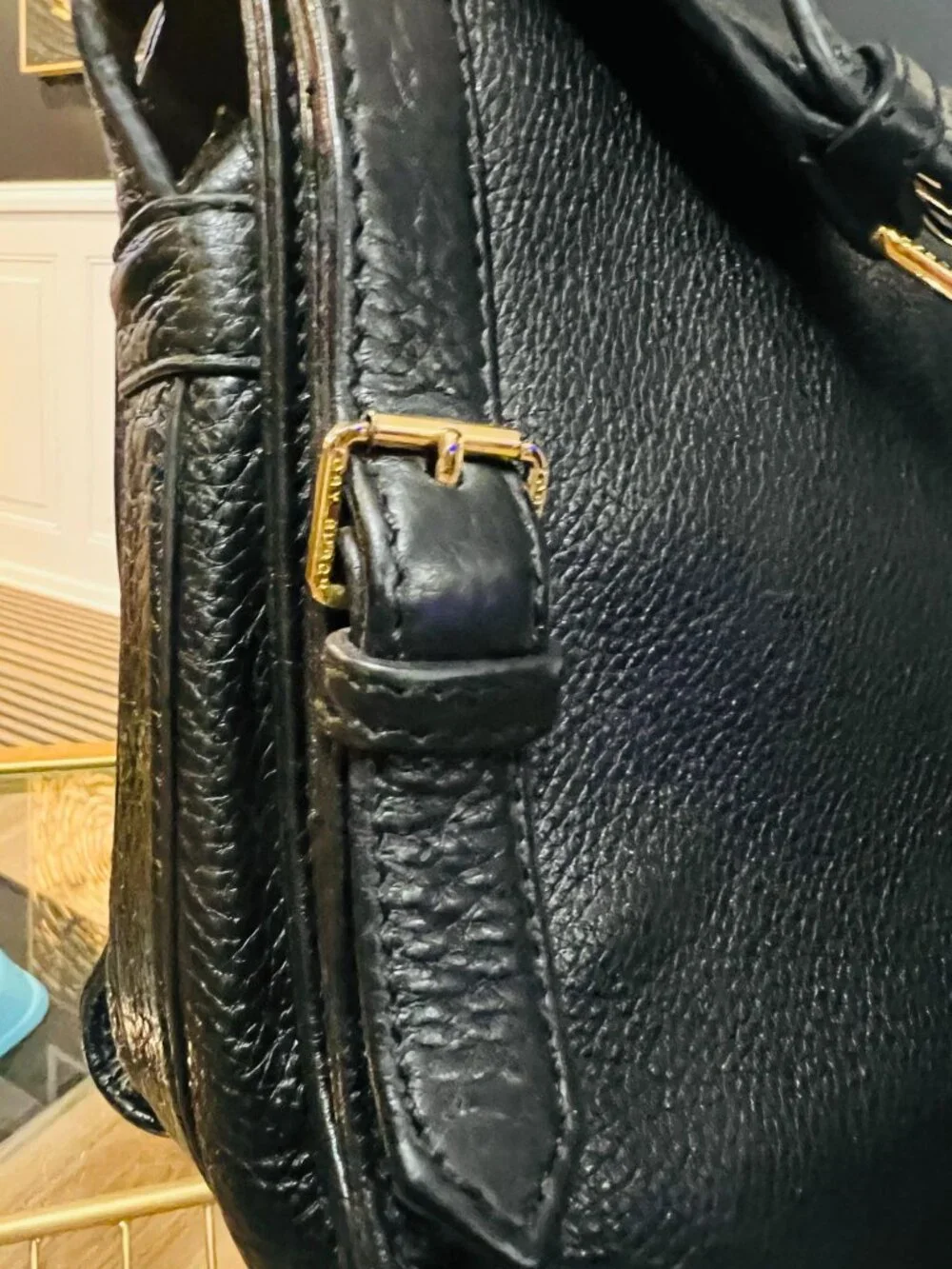 ✺ AUTHENTIC TORY BURCH BLACK LEATHER VINTAGE ROBINSON SHOULDER BAG WITH ADJUSTAB